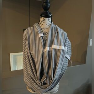 Lululemon Vinyasa Scarf